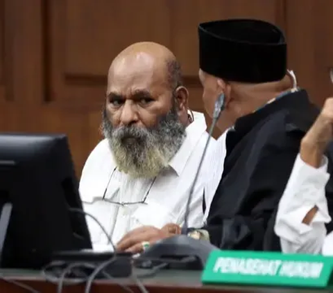 Hakim Wanti-Wanti Lukas Enembe Tertib saat Jaksa Bacakan Tuntutan: Jangan Saudara Potong