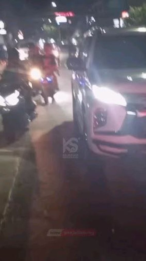 Viral Pengemudi Mobil di Semarang Diduga Acungkan Pistol ke Pemotor, Begini Kronologinya