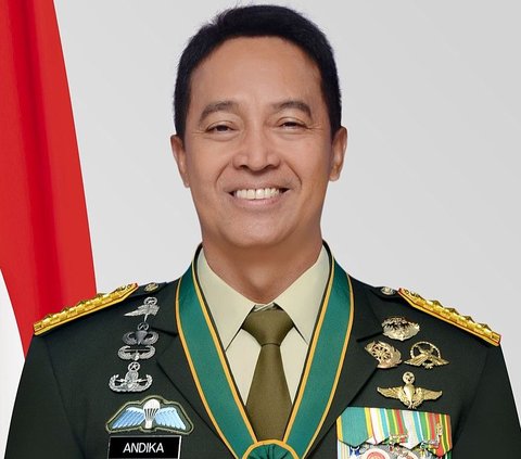 This Handsome Young Man Used to Not Want to Become a TNI Soldier, Now He is a Commander and a Vice Presidential Candidate for 2024
