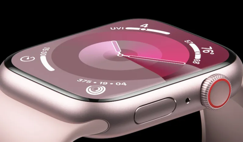 Kini berkat prosesor barunya, Apple Watch Series 9 dapat memproses permintaan Siri dari pergelangan tangan, tanpa harus melakukan ping ke cloud.
