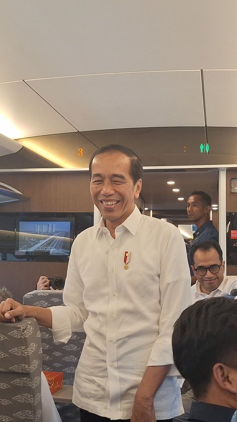 Jokowi Tak Ingin Buru-Buru Operasikan Kereta Cepat: Jangan Pikir Saya Mengejar-ngejar <br>