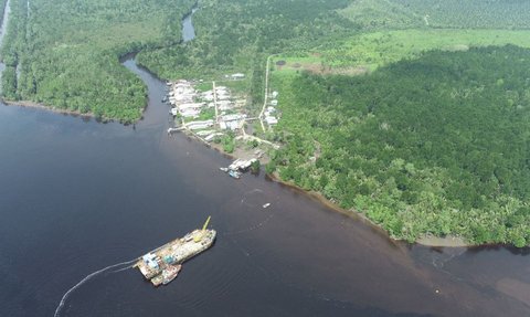 Selamat Tinggal Kegelapan, Warga Kampung Terpencil di Riau Bahagia Kini Terang Benderang 24 Jam