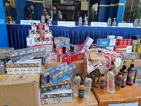 Bea Cukai Jatim Musnahkan Hasil Tembakau Hingga Alkohol Ilegal, Kerugian Capai Rp10 M