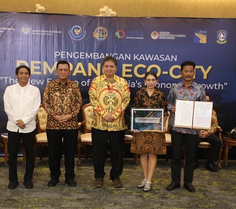 “Tetapi ini tidak dikomunikasikan dengan baik. Akhirnya menjadi masalah,” tutur Jokowi saat kunjungan di Pasar Kranggot, Cilegon, Banten, Selasa, 12 September 2023, dikutip dari Antara.