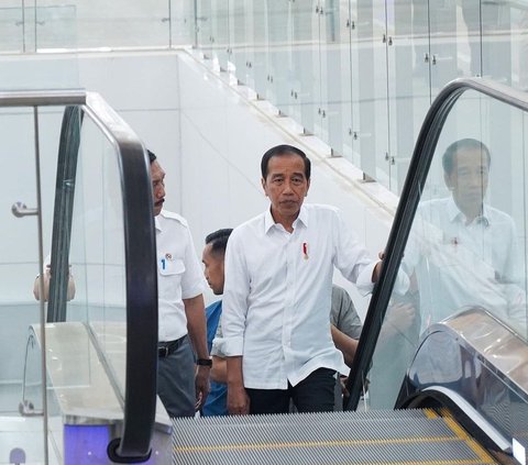 Jakarta-Bandung High-Speed Train Can be Tested by the Public Starting from October 2023, Jokowi: No Subsidies