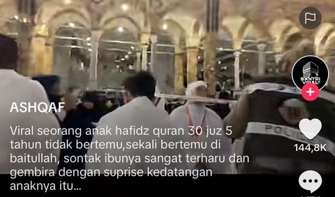 “Viral a 5-year-old Quran Hafidz child who has not met for 30 juz, once met at the Baitullah. Instantly, the mother was deeply moved and delighted by the surprise arrival of her child.”