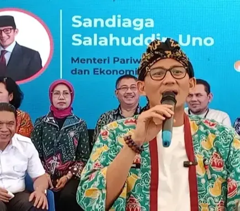 Menteri Pariwisata dan Ekonomi Kreatif Sandiaga Uno mengatakan, ekonomi kreatif (ekraf) Indonesia berada di urutan ketiga dunia