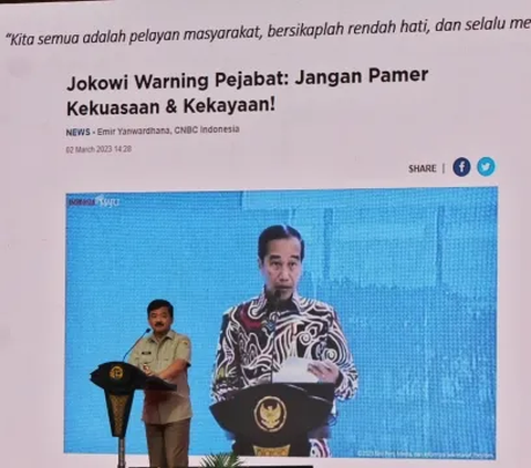 Jokowi Puji Kinerja Menteri Hadi Selesaikan Sertifikasi Ratusan Juta Bidang Tanah