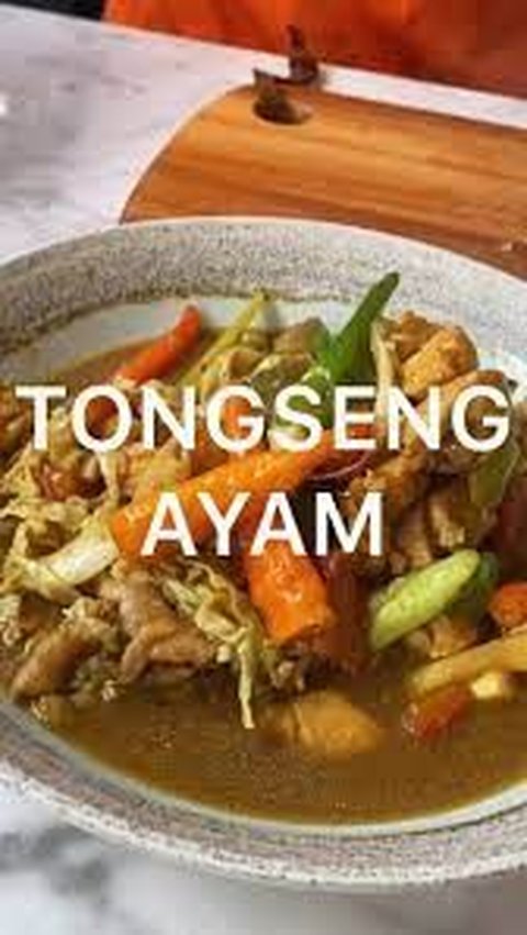 1. Tongseng Ayam