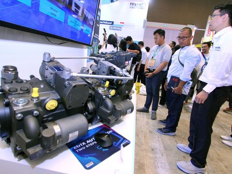 FOTO: Mengunjungi Pameran Ragam Alat-Alat Industri di Indonesia Energy & Engineering 2023