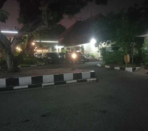 KPK Geledah Rumah Dinas Bupati Lamongan