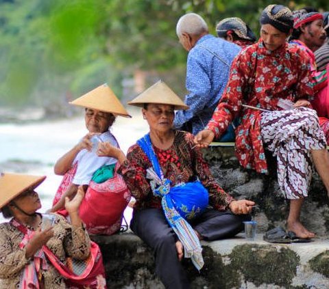 Tradisi Larangan Pernikahan Ngalor Ngulon Masyarakat Jawa, Syarat Seseorang yang Akan Menikah