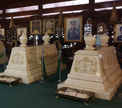 Cerita Soeharto Marah Jawab Kabar Hoaks Pemakaman Astana Giribangun Berbalut Emas