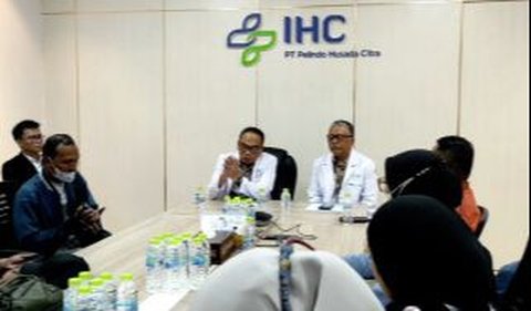 Hal ini seakan menegaskan bahwa terdakwa Susanto tidak pernah sekalipun ditempatkan dan melayani pasien umum di Rumah Sakit PHC Surabaya.<br>