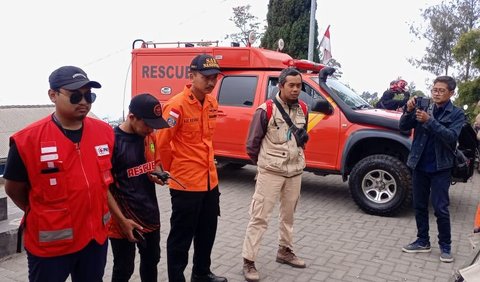 Beruntung tim SAR gabungan yang mendapatkan laporan berhasil memberikan pertolongan. 