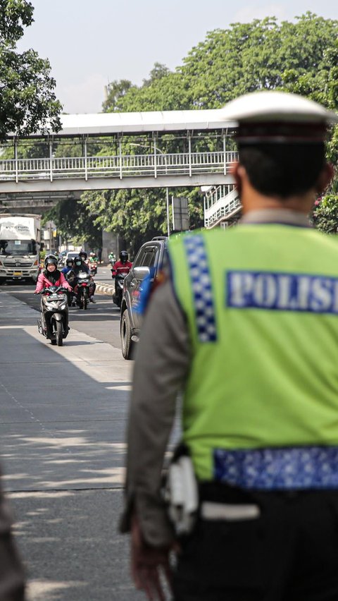 Polisi Marahi Pemotor dengan Kata-Kata Kasar, Dirlantas Polda Metro: Mohon Maaf, Kami Khilaf