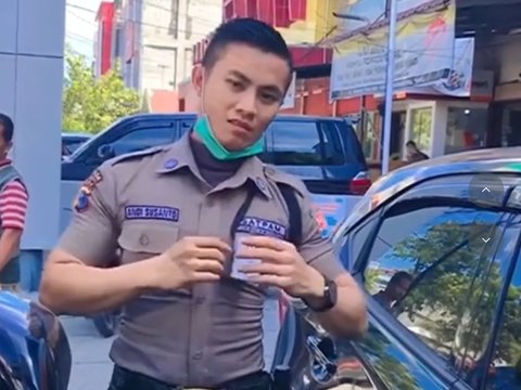 Dapat SP Gara-gara Konten Tik Tok, Mantan Satpam Bank Tampan Kini Sukses Jadi Pedagang Ikan Asin