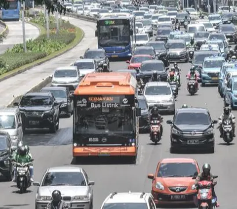 Pemprov DKI Pangkas Subsidi Transjakarta Rp336 Miliar