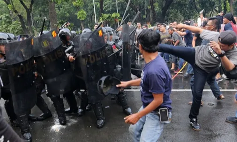 Polisi Tembak Pemuda Saat Konser Dangdut di Gunungkidul Dituntut 3,5 Tahun Penjara