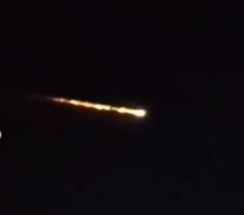 Viral Moment Meteor Falling in the Sky of Java Island, This is What BRIN Researcher Says