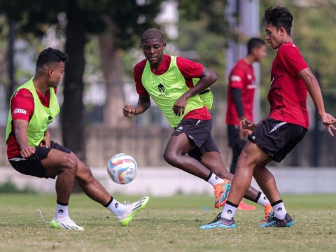 FOTO: Skuad Tak Lengkap, Timnas Indonesia U-24 Tetap Tancap Gas Matangkan Persiapan Asian Games 2022