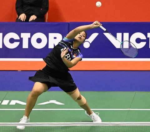 FOTO: Hempaskan Juara Olimpiade, Gregoria Mariska Melangkah Mulus ke Semifinal Hong Kong Open 2023