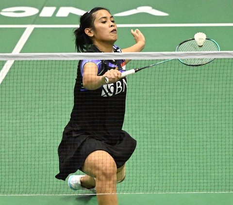 FOTO: Hempaskan Juara Olimpiade, Gregoria Mariska Melangkah Mulus ke Semifinal Hong Kong Open 2023