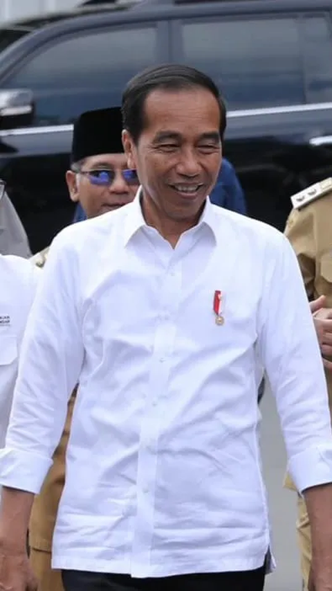 Jokowi Blak-blakan Sering Kena Prank Politisi: Sudah Direstui Pak Lurah