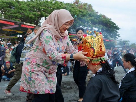 Meras Gandrung, Awali Rangkaian Atraksi Seni Kolosal Gandrung Sewu