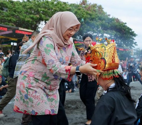 Meras Gandrung, Awali Rangkaian Atraksi Seni Kolosal Gandrung Sewu