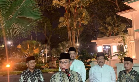 Yahya mencontohkannya yang masih bagian dari PKB, tetapi tidak menyeret PBNU terkait sikap politik.<br>