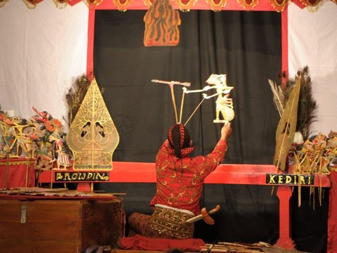 Mengenal Wayang Krucil Seni Pertunjukan Era Awal Masuknya Islam di Indonesia, Hiburan Petani Pegunungan