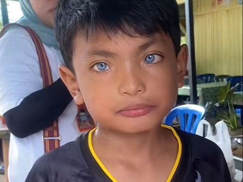 Viral Child with No Caucasian Ancestry has Blue Eyes, Shocked to Discover the Real Fact
