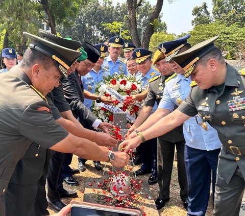 Jelang HUT ke-59 Provinsi Sulut, Gubernur Olly Ziarah Ke TMP Kalibata