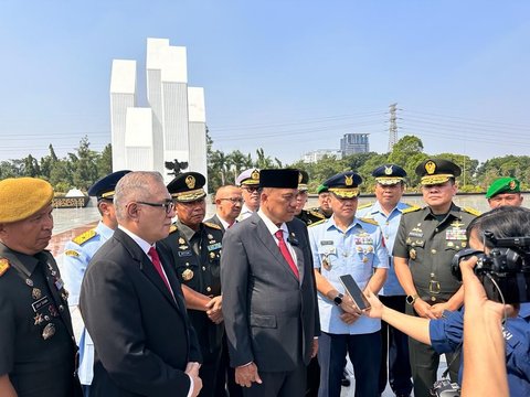 Jelang HUT ke-59 Provinsi Sulut, Gubernur Olly Ziarah Ke TMP Kalibata