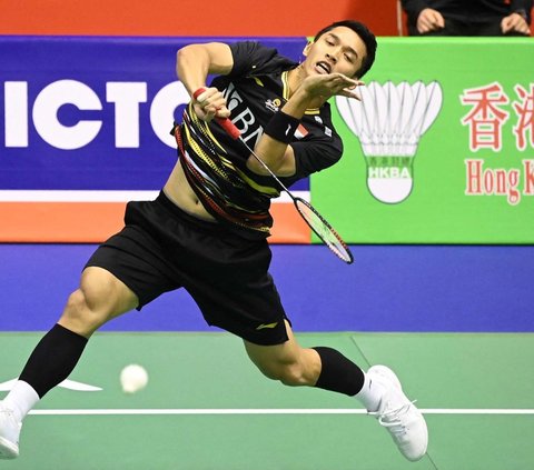 FOTO: Senyum Jonatan Christie Tembus Final Hong Kong Open 2023