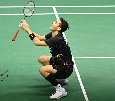 FOTO: Senyum Jonatan Christie Tembus Final Hong Kong Open 2023