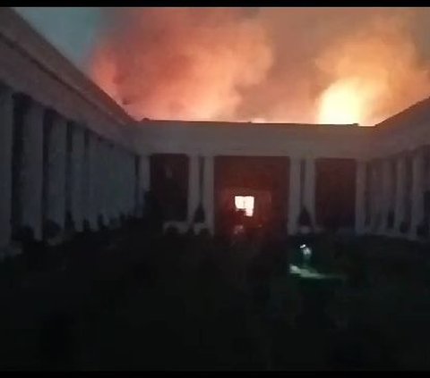 Kebakaran Museum Nasional, Empat Ruangan Penyimpanan Benda Prasejarah Terbakar