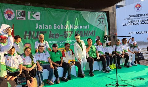 Hal itu diungkapkan Yohan di acara Jalan Sehat Nasional dalam rangka menyemarakkan HUT ke-57 KAHMI pada Minggu (17/9).<br>