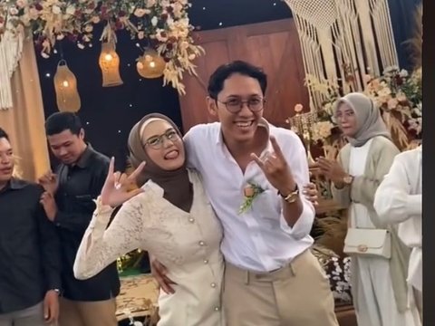 Viral Pesta Pernikahan Digelar Sederhana, Busana Mempelai Malah Kena Nyinyir Tetangga