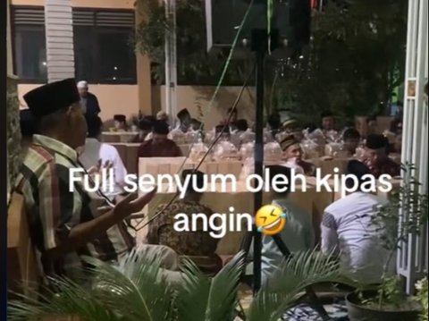 Viral Acara Syukuran ‘Sultan‘, Tamu Undangan Diberi Kipas Angin