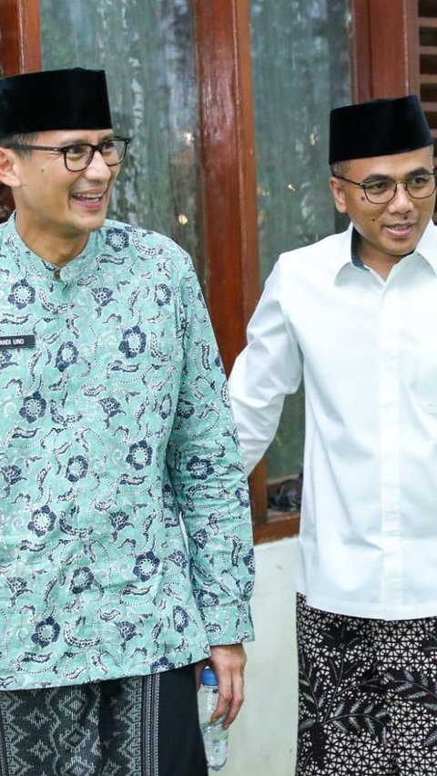 Ditemui Sandiaga, Gus Baha Doakan PPP Dapat Hasil Terbaik di Pemilu 2024 