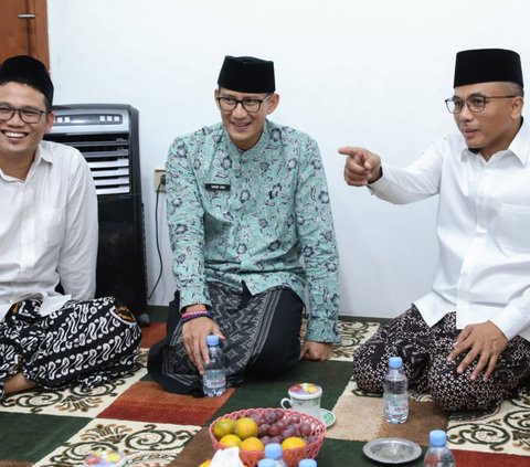 Ditemui Sandiaga, Gus Baha Doakan PPP Dapat Hasil Terbaik di Pemilu 2024