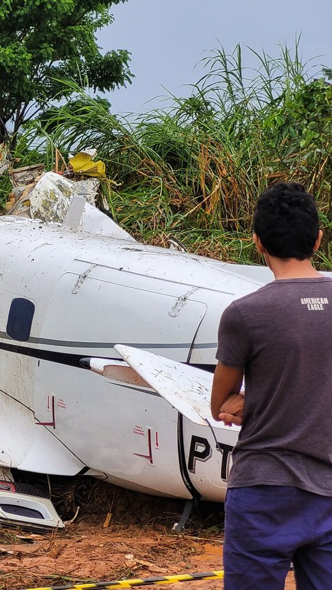 Kecelakaan tersebut terjadi di Provinsi Barcelos, sekitar 400 kilometer dari ibu kota negara bagian, Manaus.<br>