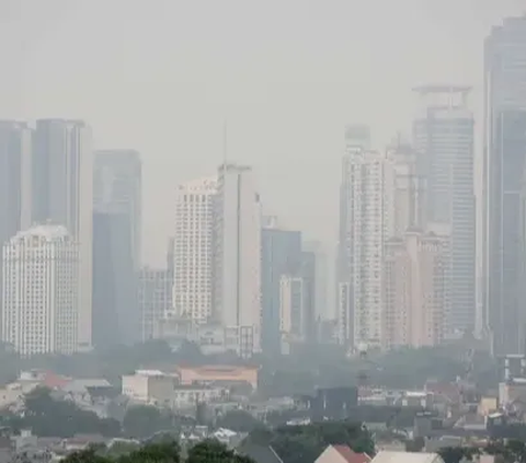 Lead Analyst Centre for Research on Energy and Clean Air (CREA) Lauri Myllyvirta mengakui banyak sumber polutan yang menjadi penyebab buruknya kualitas udara di Jakarta.