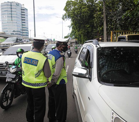 Polda Metro Minta Pengendara Laporkan Polisi 'Minta Duit Damai' saat Operasi Zebra