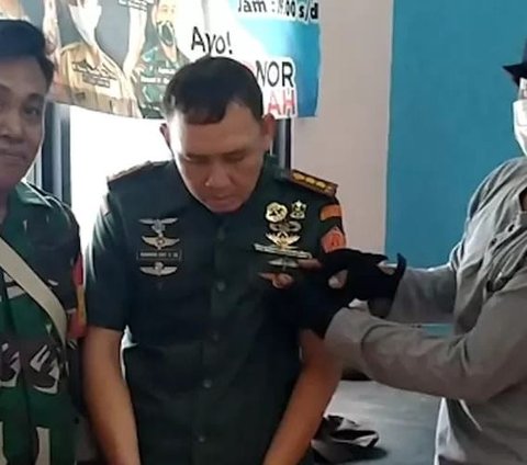 Tampang Culun Bikin Penyamaran Letkol TNI Gadungan Ini Terungkap, Ditangkap Tak Takut Malah Senyum