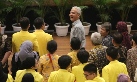 Ganjar Tampak Kesal Diteriaki Mahasiswa UI: Maaf Saya Agak Terganggu