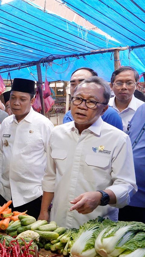 Mendag Tinjau Pasar Palapa di Riau, Ungkap Harga Bapok Masih Stabil