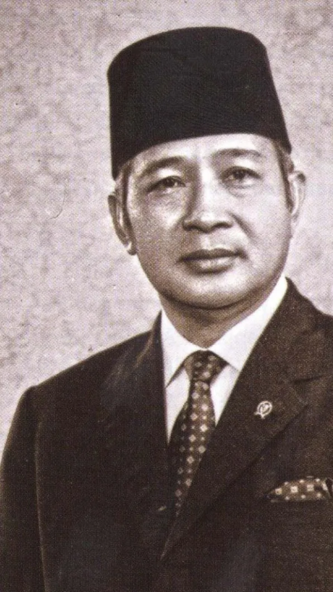 <br>Gara-Gara Masalah Bahasa, Soeharto Copot Jaksa Agung yang Tangkap Kerabat Ibu Tien<br>